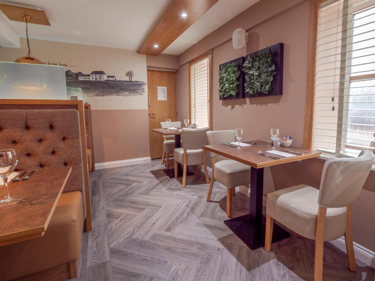 Blackbull Hotel Tarbolton Dış mekan fotoğraf