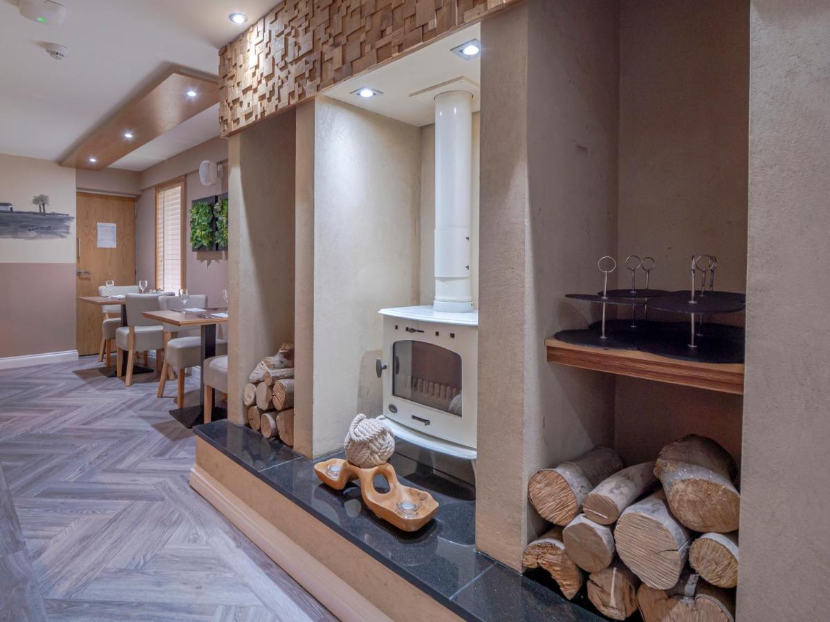 Blackbull Hotel Tarbolton Dış mekan fotoğraf